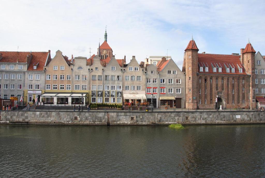 Grand-Tourist River Side Apartments Gdansk Room photo